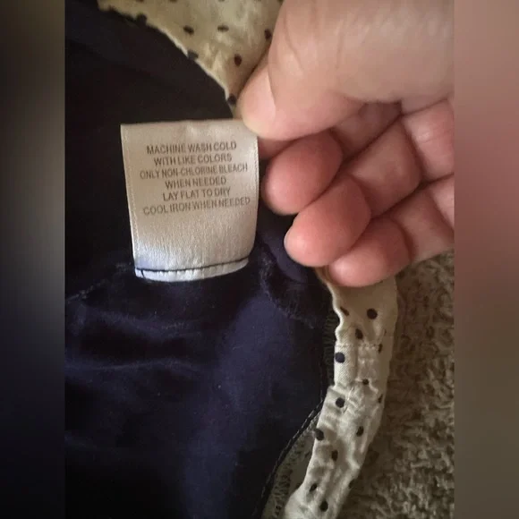 Aesthetic retro ModCloth sleeveless top white polka dot trim. Plus size 3X - Picture 11 of 11